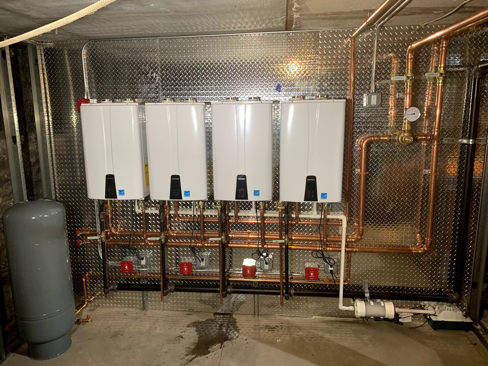 Quad Tankless System